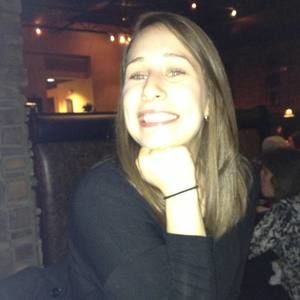 Meet your Posher, Courtney